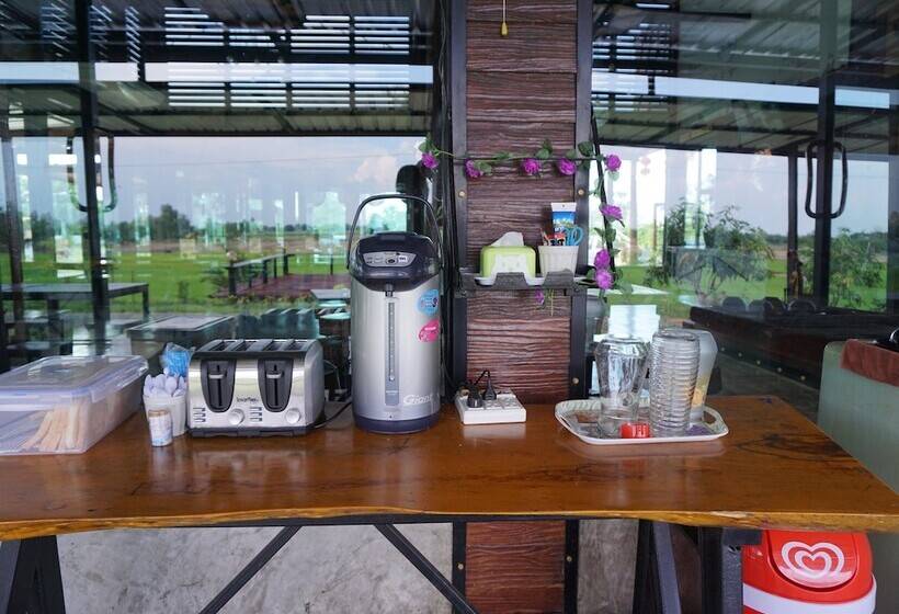 Отель Rice Country Village