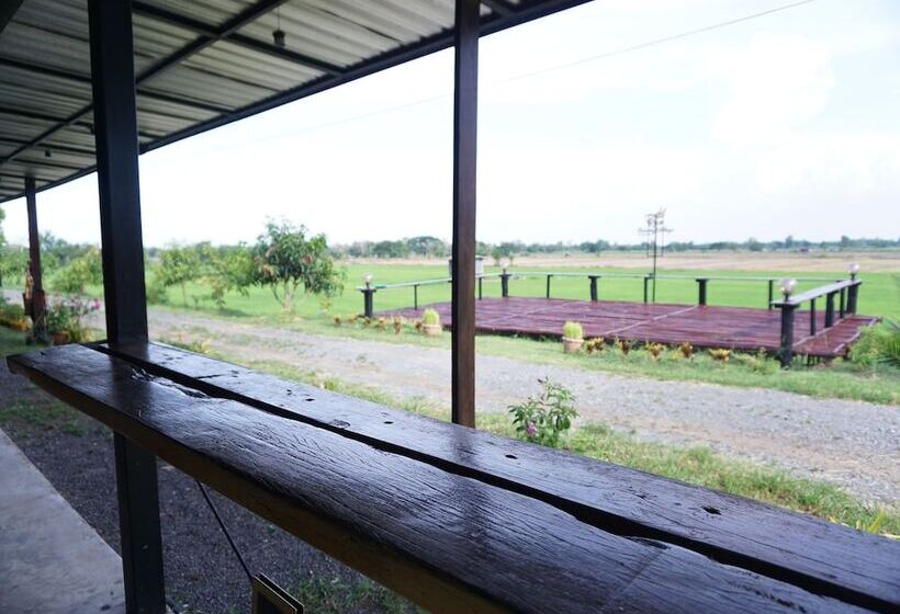 Отель Rice Country Village