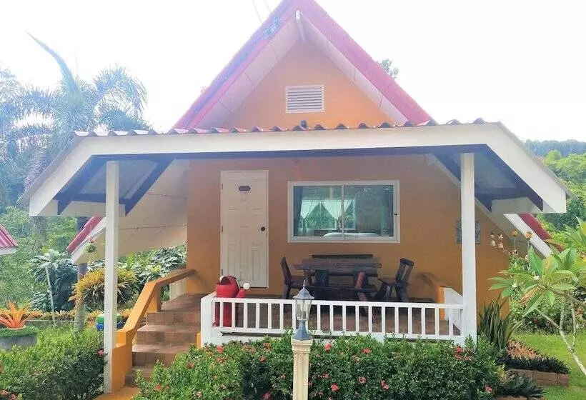 ホテル Suwanalak Resort