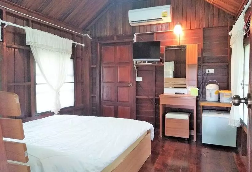 ホテル Suwanalak Resort