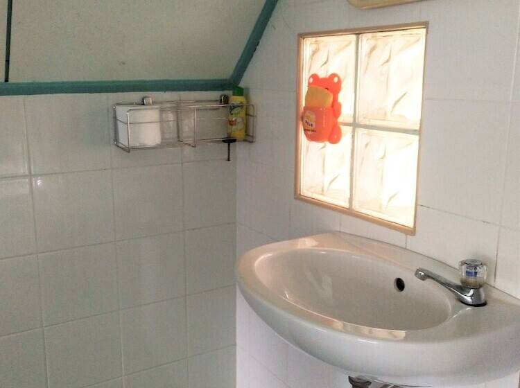 Szálloda Suwanalak Resort