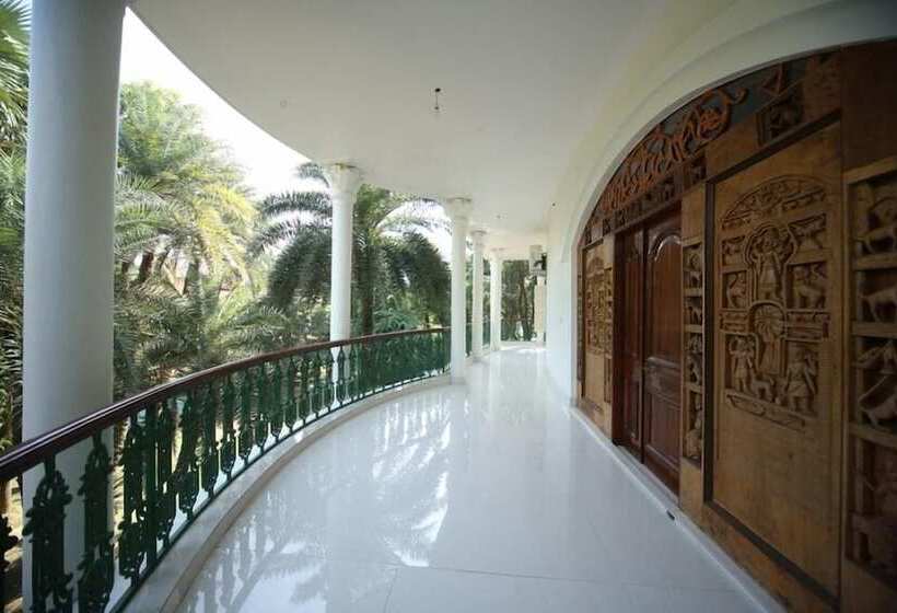 בית מלון כפרי The Garden Bungalow