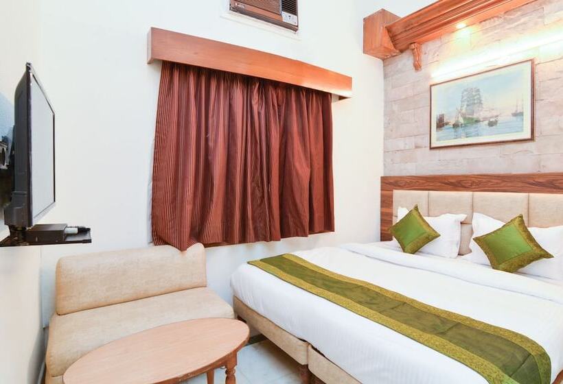 בית מלון כפרי Treebo The Daffodils