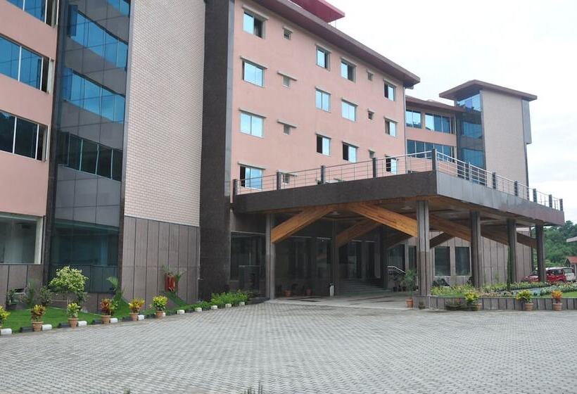 בית מלון כפרי Waii Inetrnational