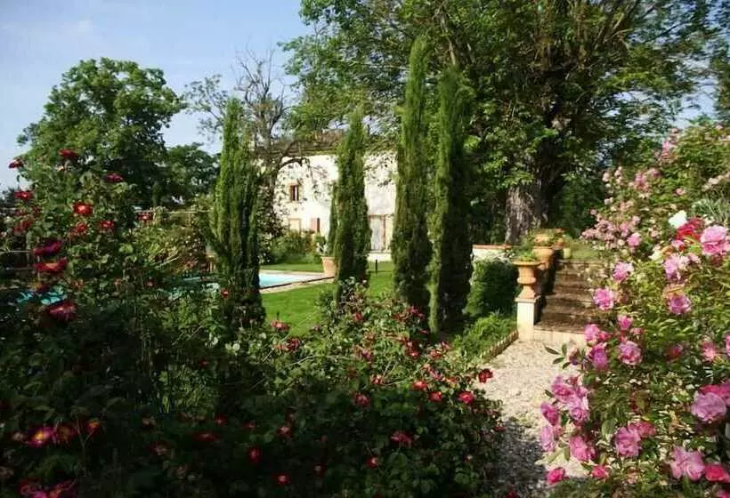 Majatalo Domaine De Berthalay