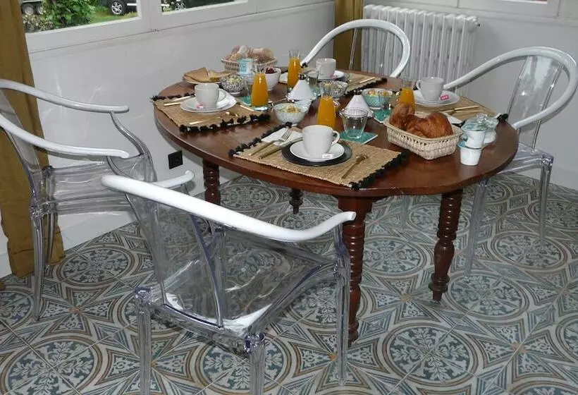 Majatalo La Maison Chicorée