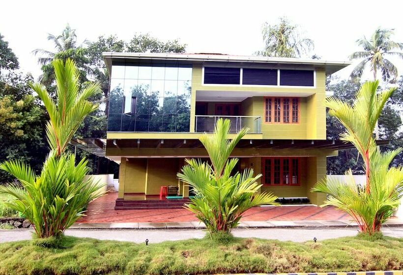 リゾートホテル Ayur Bethaniya Ayurveda Hospital