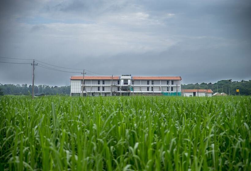 Starling River Resort