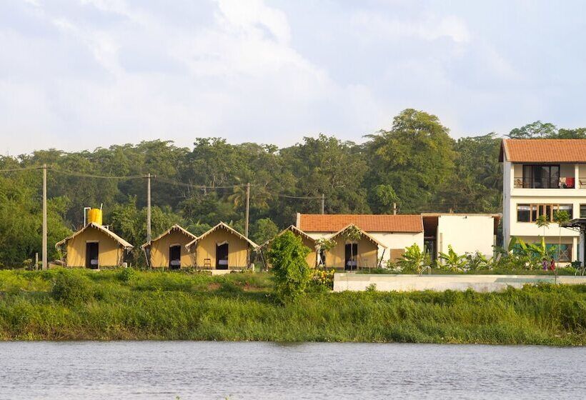 Starling River Resort