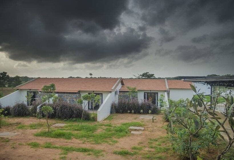 Starling River Resort