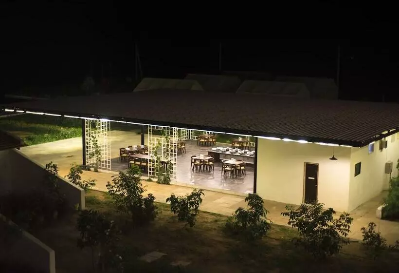 Starling River Resort