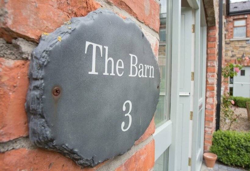 The Barn 10059