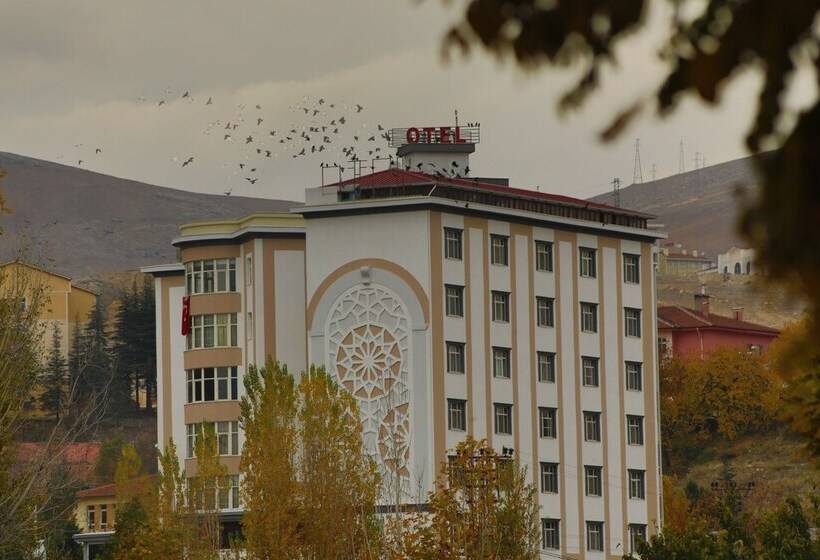 Tiryandafil Otel