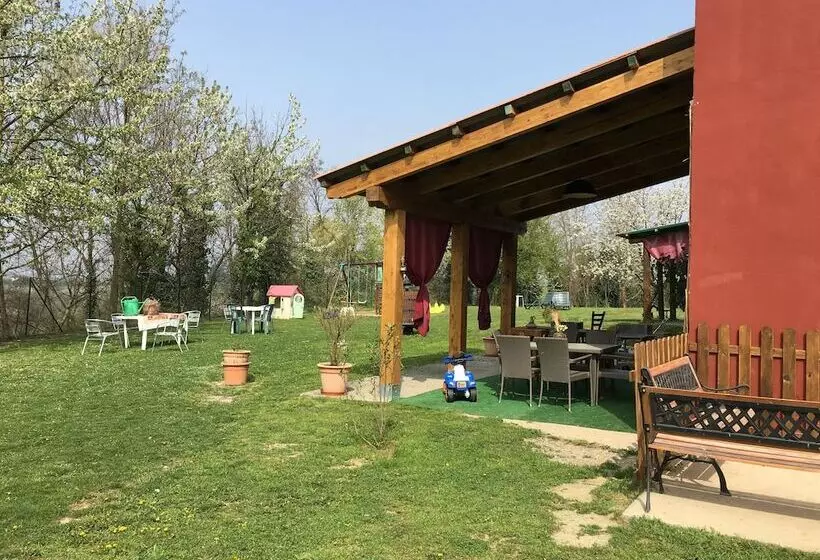 Aamiaismajoitus (B&B) La Rosa Tra Le Vigne