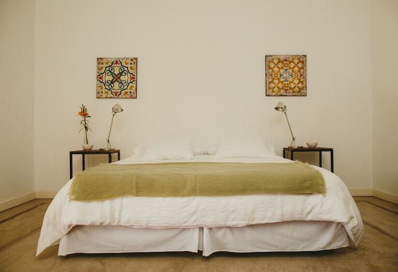 Casa Bouchon Hotel Boutique