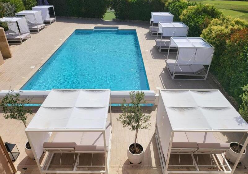 Domaine Ribiera, Hotel 5 Etoiles, Spa & Golf Forcalquier