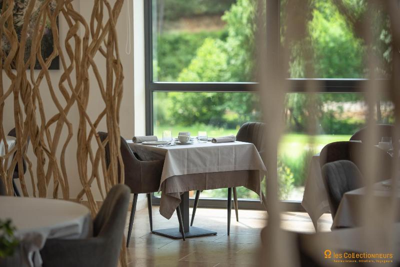 Domaine Ribiera, Hotel 5 Etoiles, Spa & Golf Forcalquier