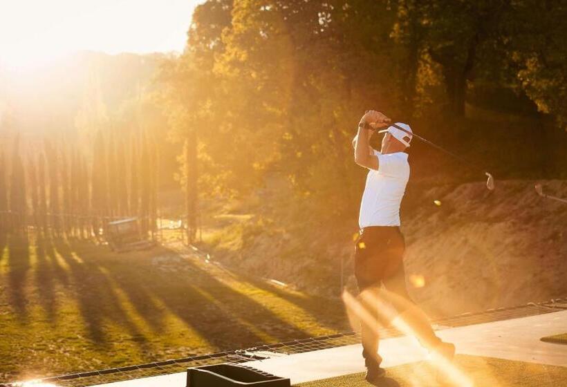 Domaine Ribiera, Hotel 5 Etoiles, Spa & Golf Forcalquier