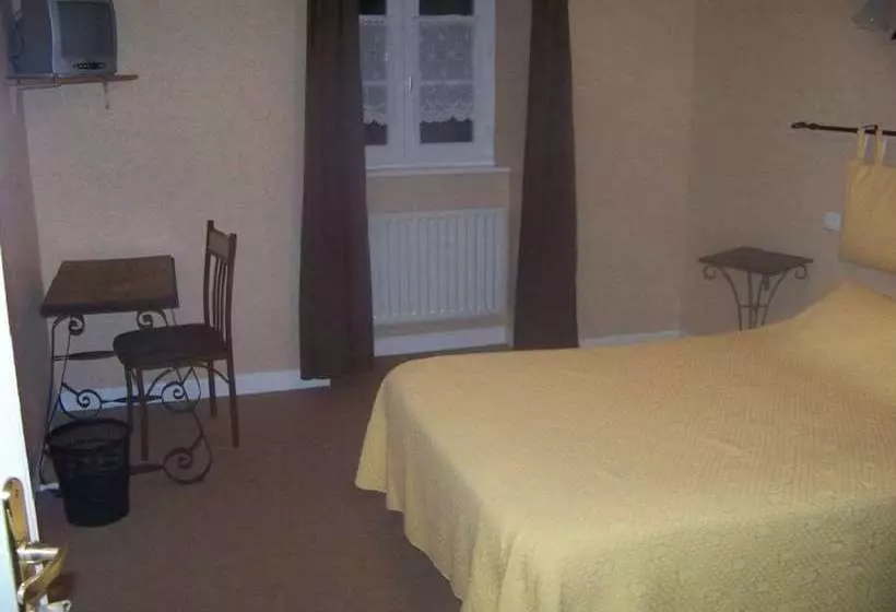 Hostelli Auberge De La Tourelle