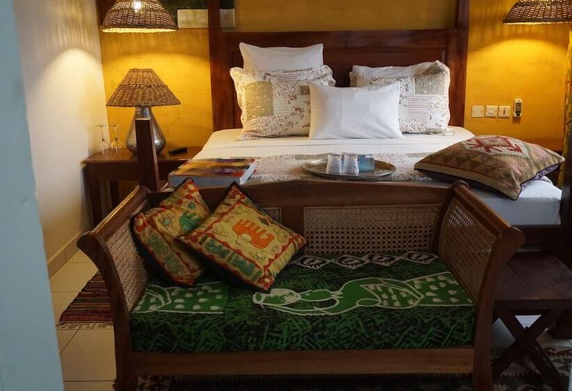 Отель Accra Royal Castle Apartments & Suites