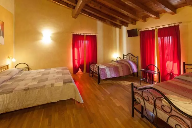 Hotelli Alla Corte Dei Bicchi