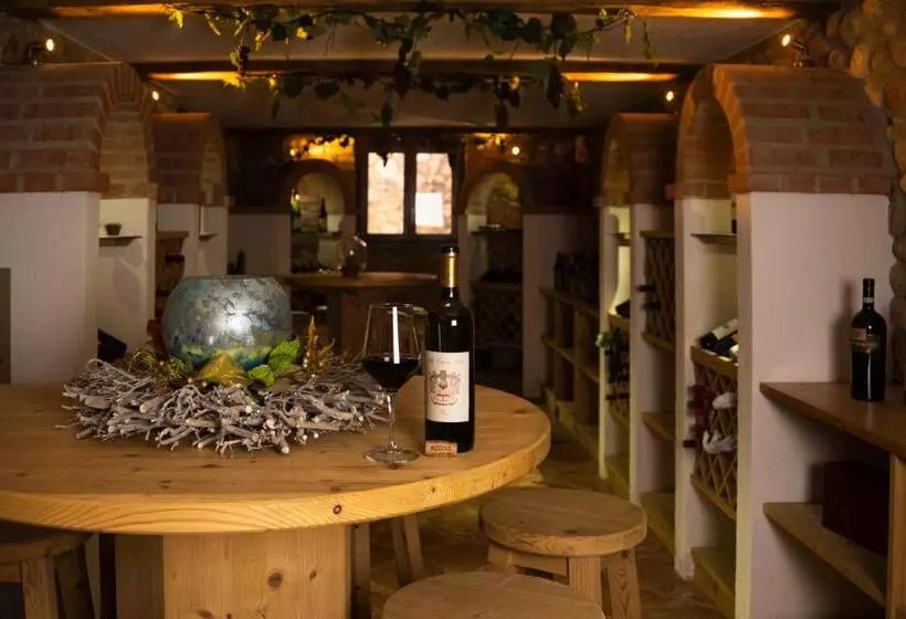 Hotelli Alla Corte Dei Bicchi