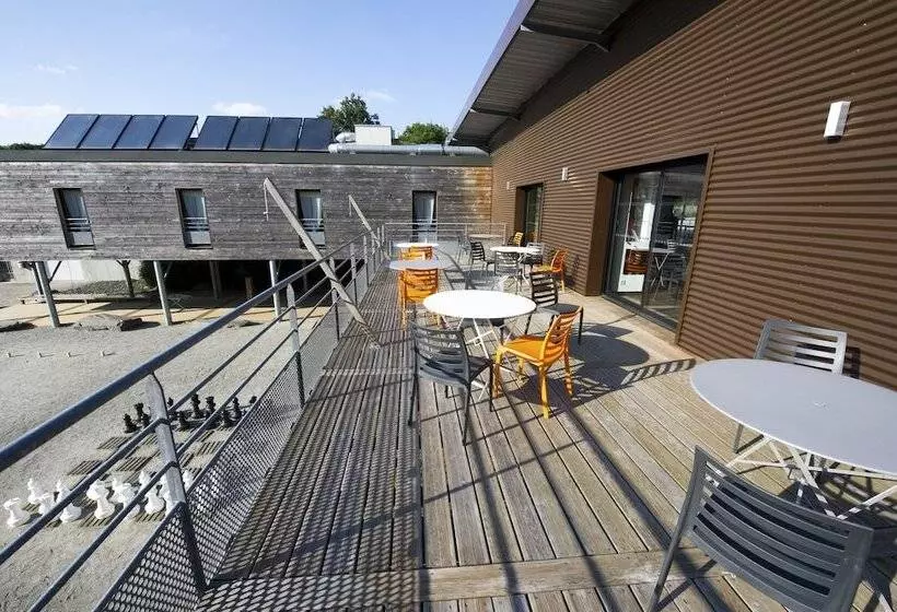 Hotelli Auberge Des Voyajoueurs