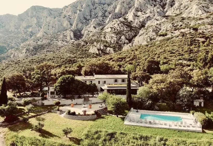 Hotelli Le Relais De Saint Ser