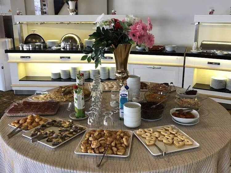 Hotelli Minerva Pazar