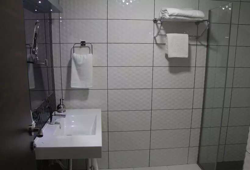 Hotelli Minerva Pazar