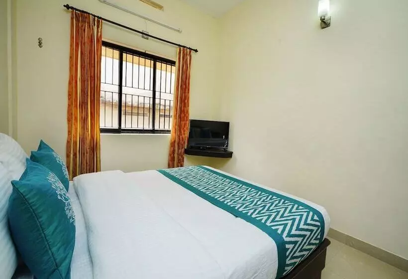 Hotelli Peters Hill View  Residency