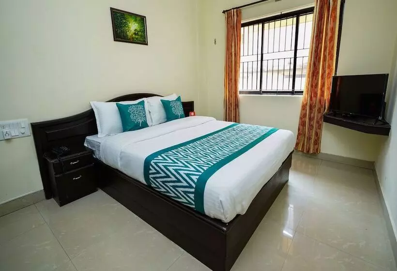 Hotelli Peters Hill View  Residency