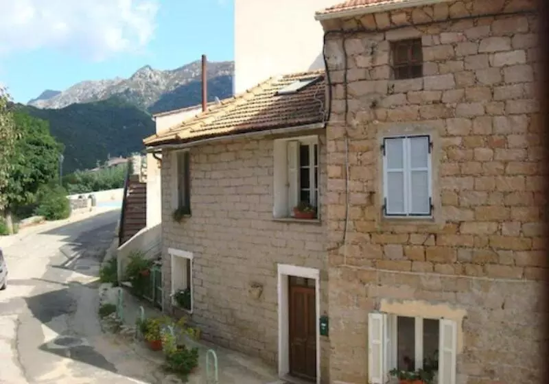 Hotelli Sole E Monte