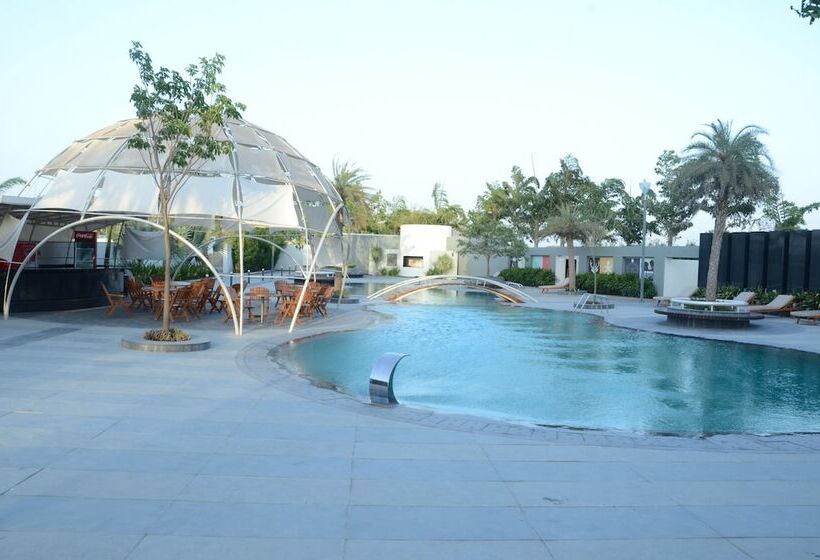 Hotell The Emerald Club