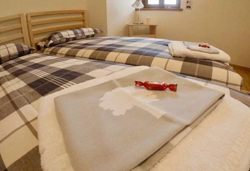 Majatalo 4lander House Balins