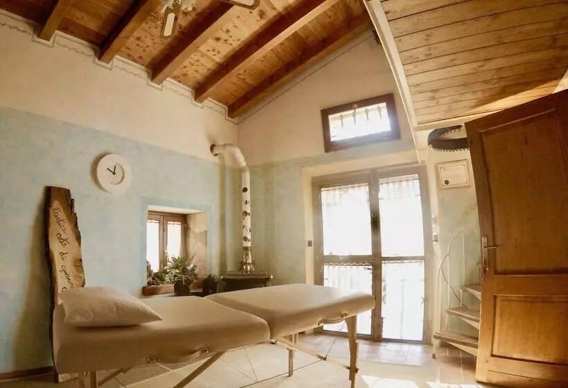 Majatalo 4lander House Balins