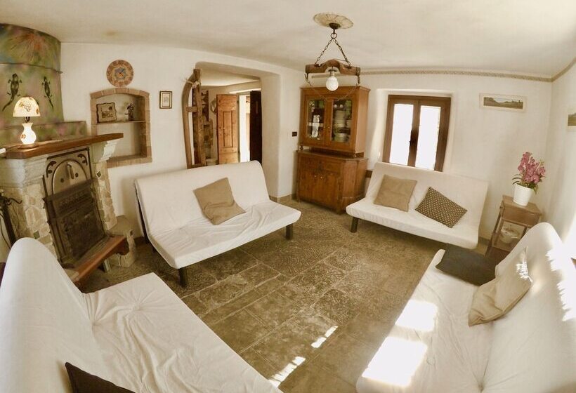 Пансион 4lander House Balins