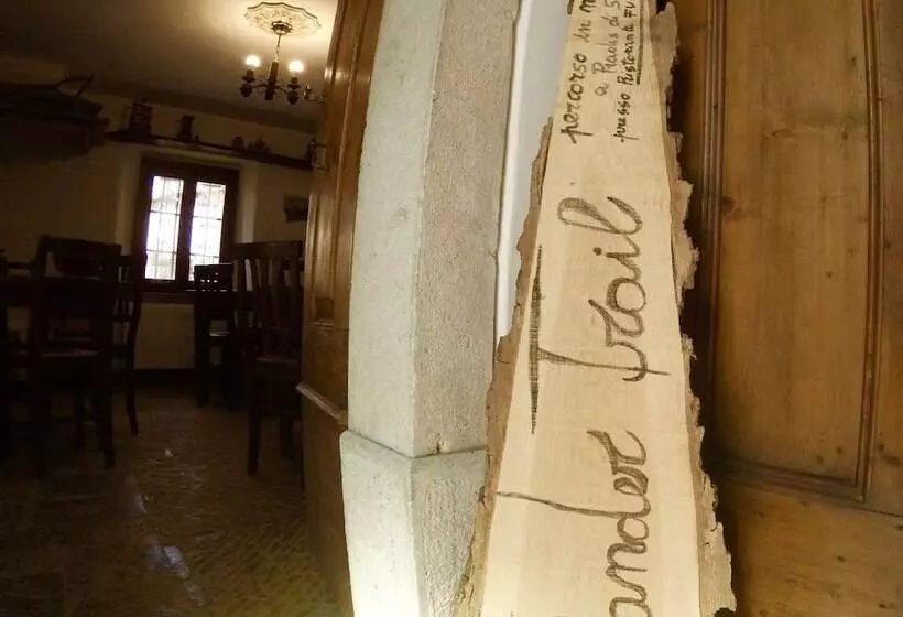 Majatalo 4lander House Balins