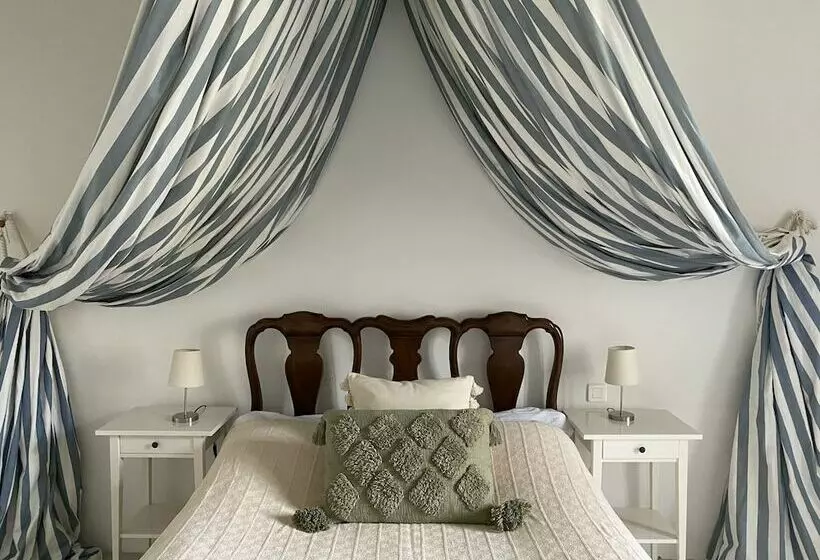 ペンション Chateau De Mazelieres