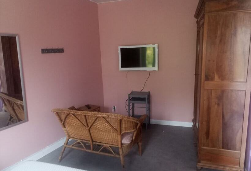 膳宿费 La Cadournaise