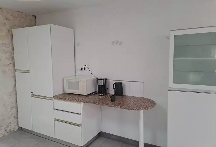 Majatalo La Cadournaise