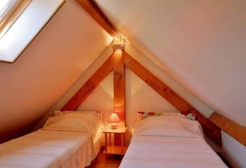 Aamiaismajoitus (B&B) Chambres D'hôtes La Munia