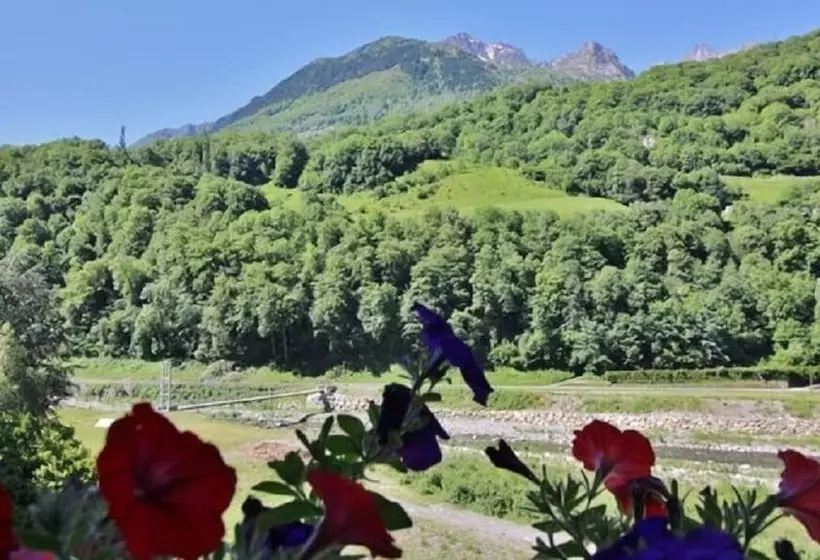 Aamiaismajoitus (B&B) Chambres D'hôtes La Munia