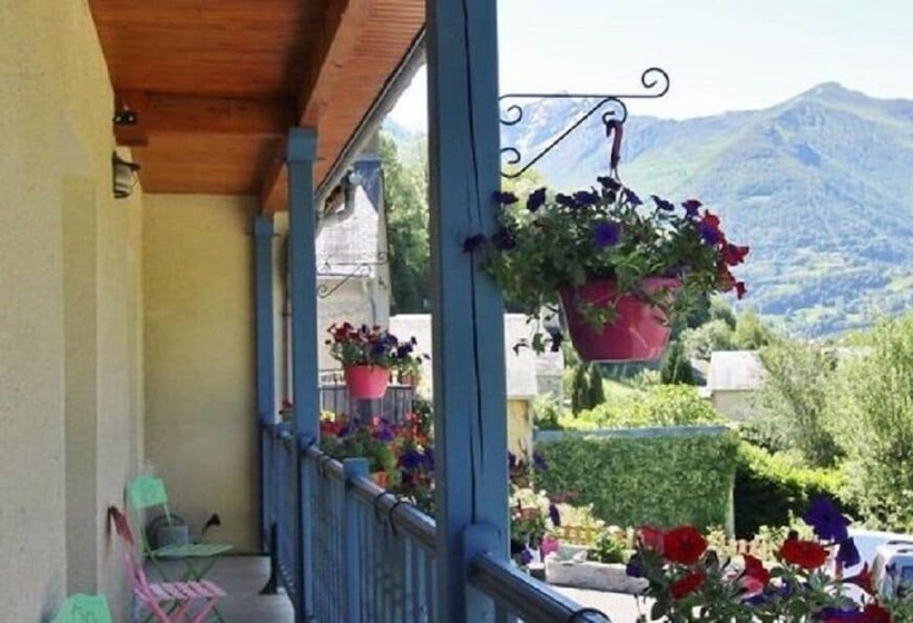 تختخواب و صبحانه Chambres D'hôtes La Munia