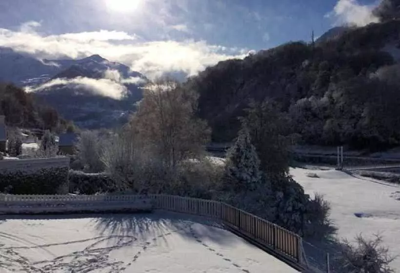 Aamiaismajoitus (B&B) Chambres D'hôtes La Munia