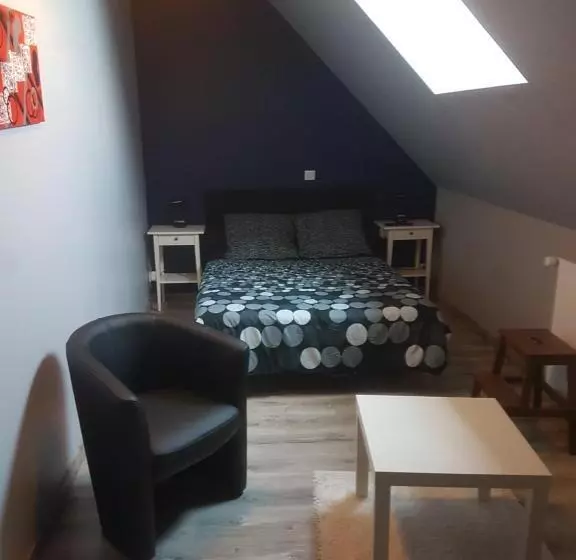 Aamiaismajoitus (B&B) L Etoile De La Fontchevriere