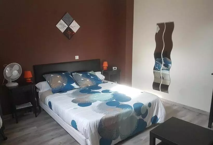 Aamiaismajoitus (B&B) L Etoile De La Fontchevriere