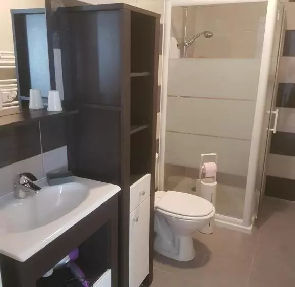 Aamiaismajoitus (B&B) L Etoile De La Fontchevriere