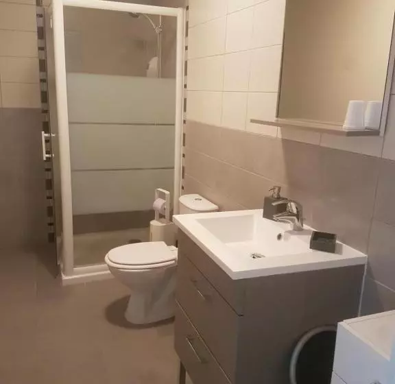 Aamiaismajoitus (B&B) L Etoile De La Fontchevriere