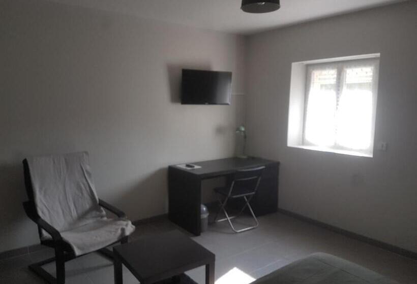 Bed and Breakfast L Etoile De La Fontchevriere